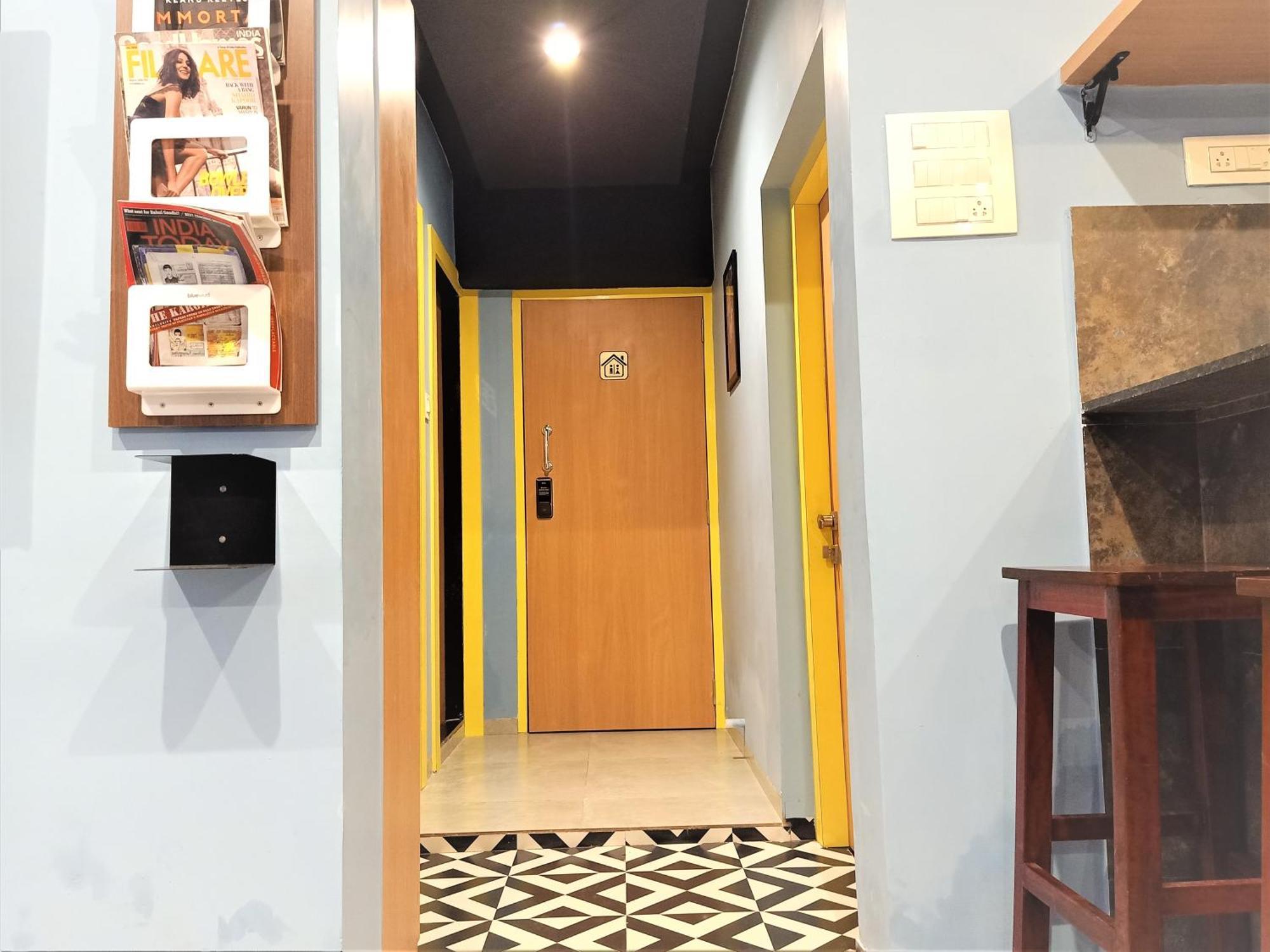 Stay Villa Hostel For Male And Female Мумбай Екстериор снимка