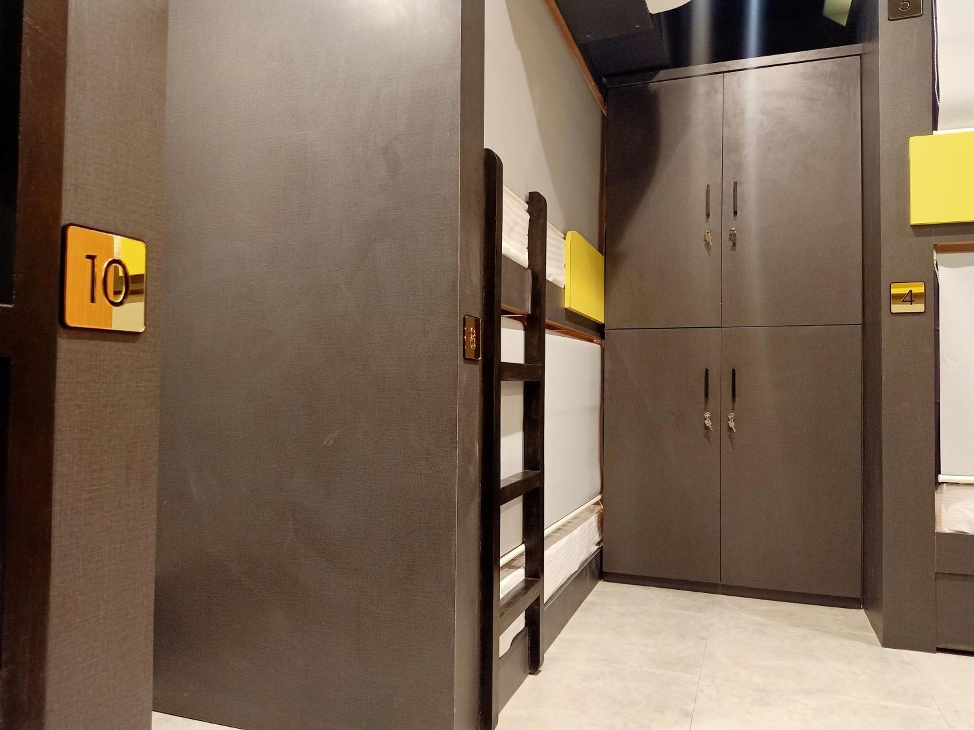 Stay Villa Hostel For Male And Female Мумбай Екстериор снимка