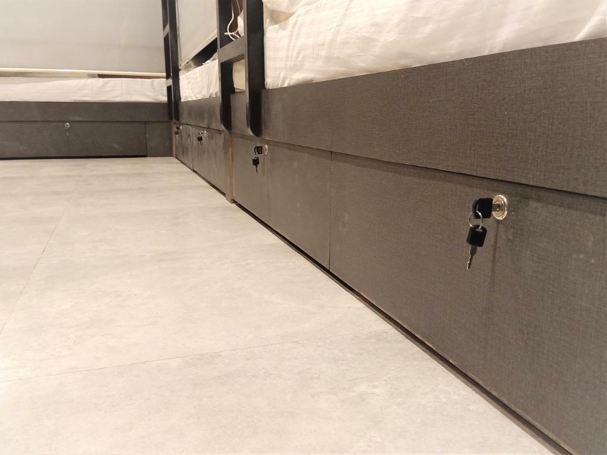 Stay Villa Hostel For Male And Female Мумбай Екстериор снимка