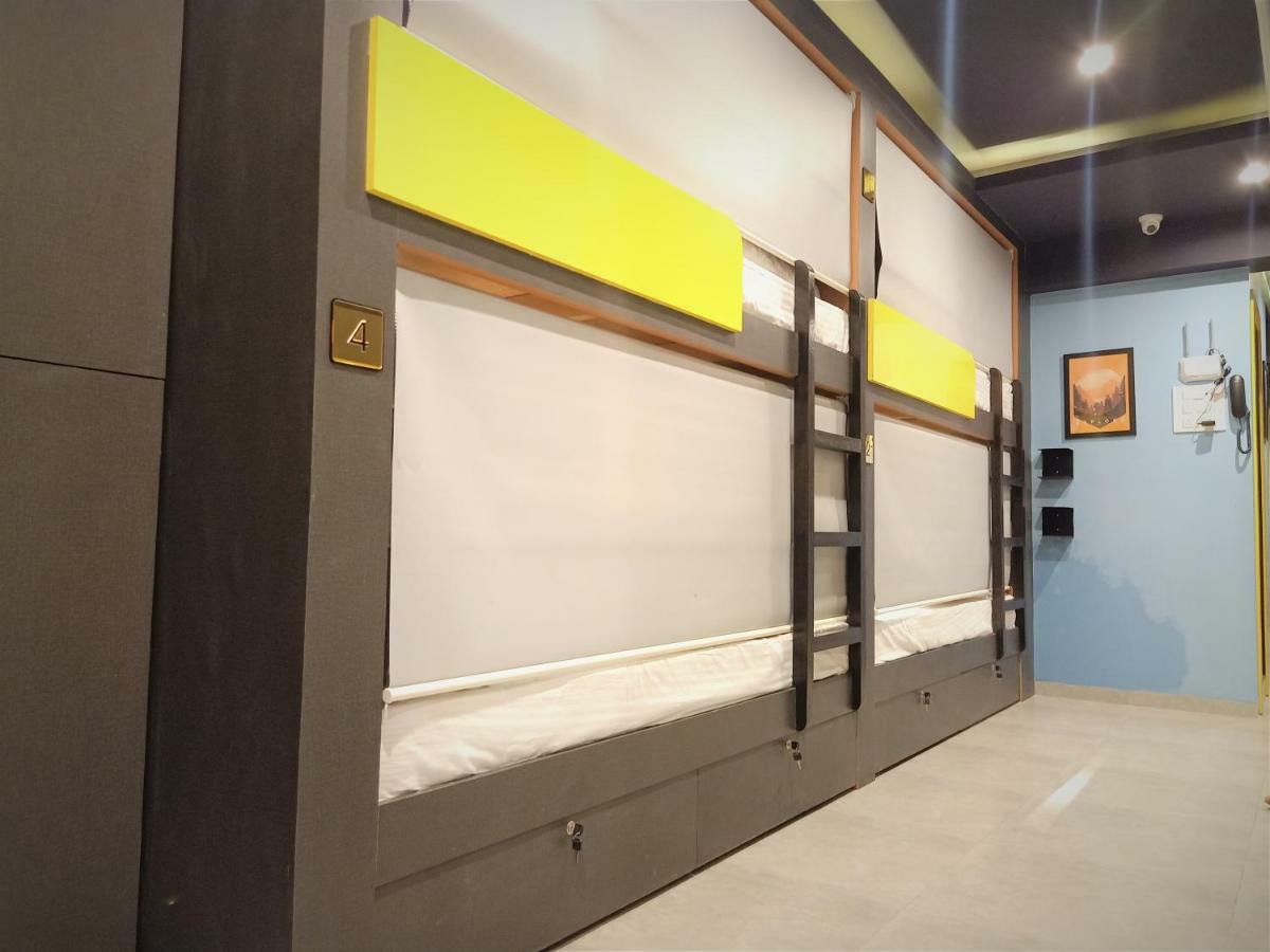 Stay Villa Hostel For Male And Female Мумбай Екстериор снимка