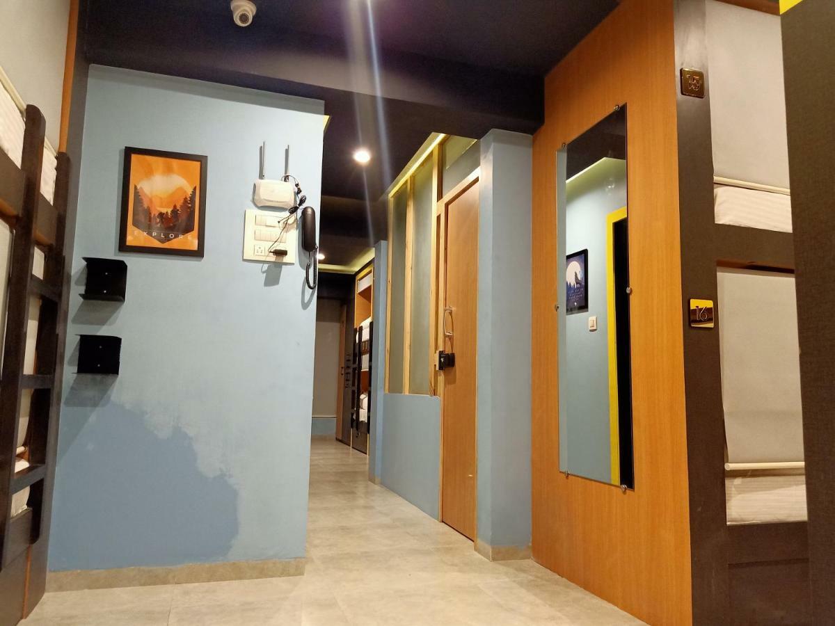 Stay Villa Hostel For Male And Female Мумбай Екстериор снимка